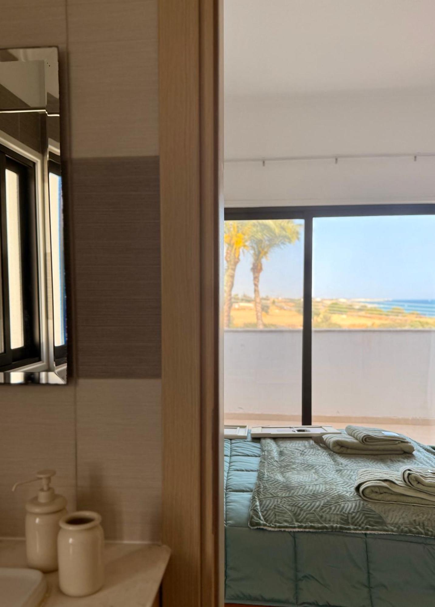 Villa Hera Agios Theodoros Ngoại thất bức ảnh