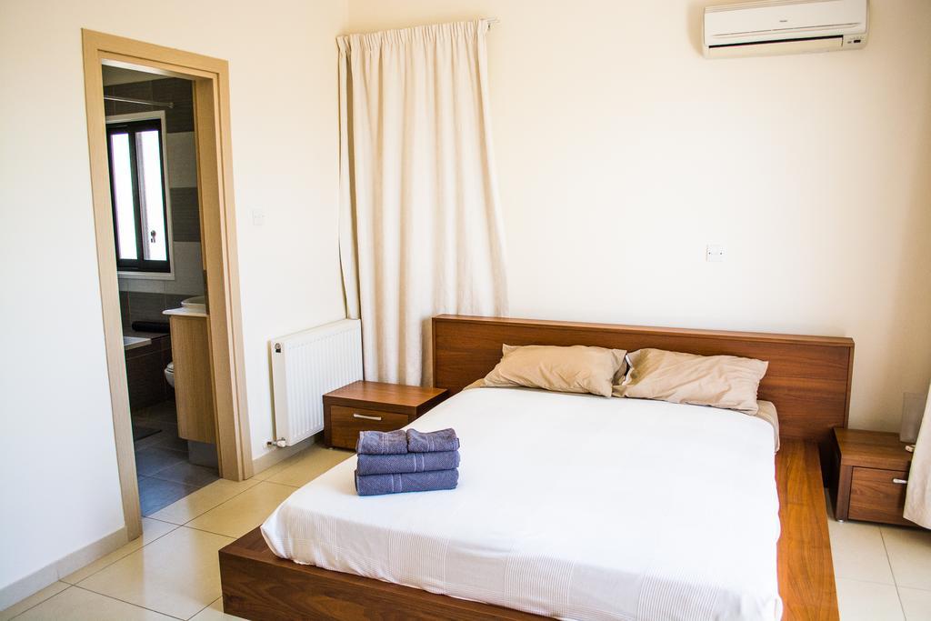 Villa Hera Agios Theodoros Phòng bức ảnh