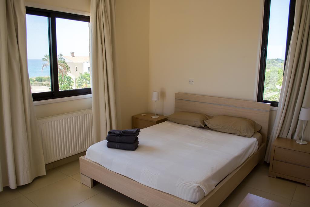 Villa Hera Agios Theodoros Phòng bức ảnh